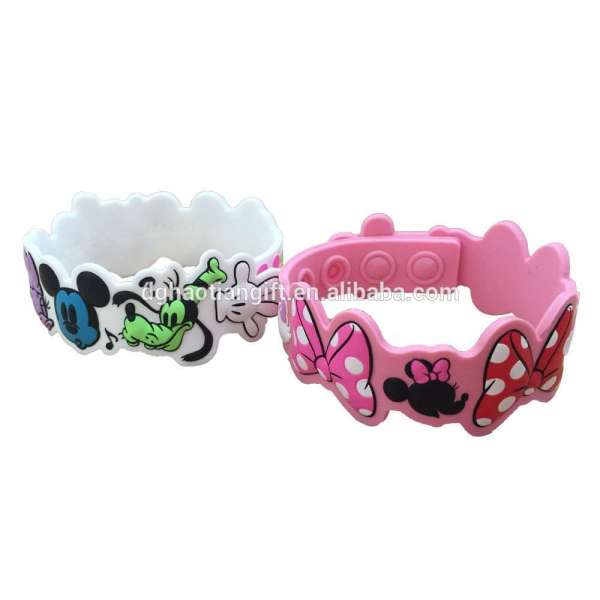 FAMA audite factory kids promotional giveaway non-toxic silicone micky shape customized bracelets